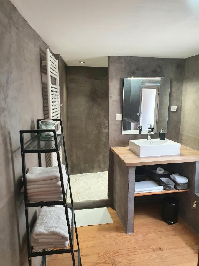Le P'Tit Coin Apartment Mondragon Екстериор снимка