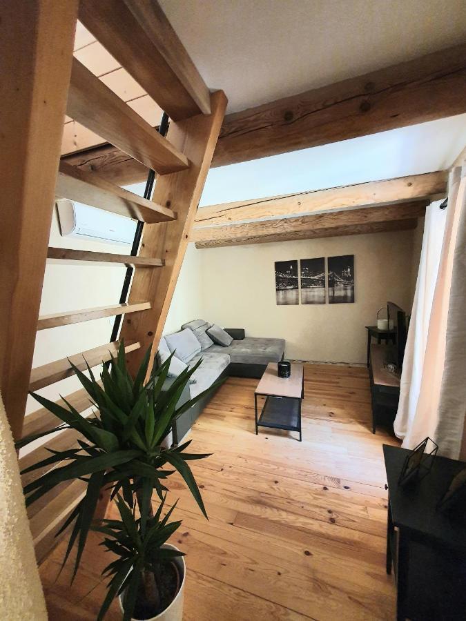 Le P'Tit Coin Apartment Mondragon Екстериор снимка
